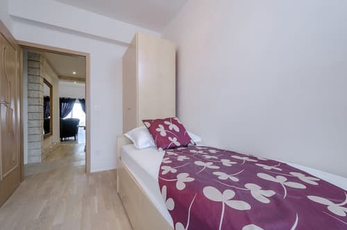 Apartments Zuvela, Room