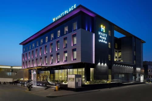 Hyatt Place Riyadh Al Sulaimania, Exterior