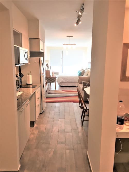 Urbana Suites & Studios 440, Room