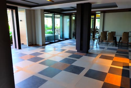 The Glory Gold Hotel, Lobby