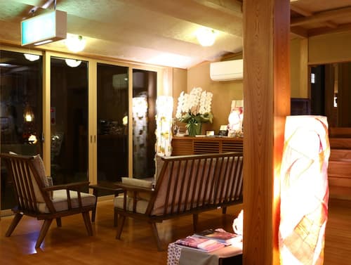 Kamei no Yu, Lobby lounge