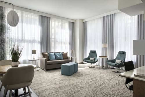 EVEN Hotel Pittsburgh Downtown by IHG, Room