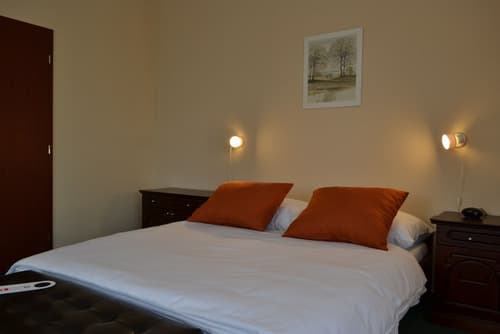 Greenwood Hotel, Room