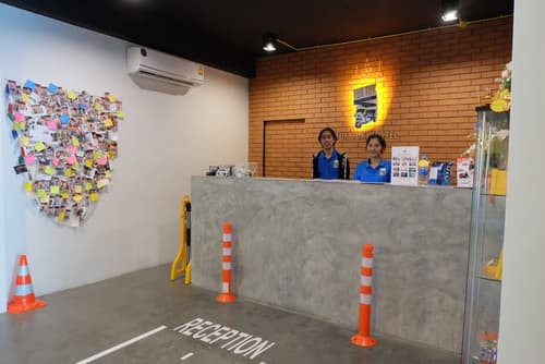 Tuk Tuk Hostel, Reception