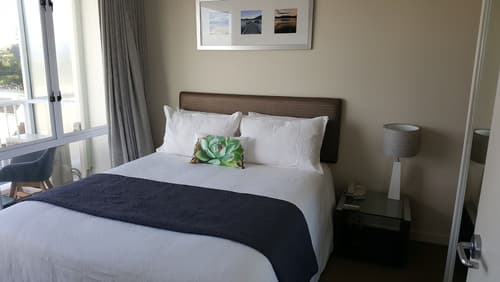 The Beaumont Apartments, Room