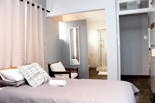 Kate's Nest Guesthouse, Room