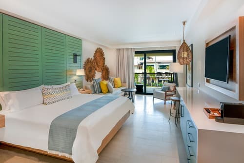 Unique Club at Lopesan Costa Bávaro - All Inclusive, Room