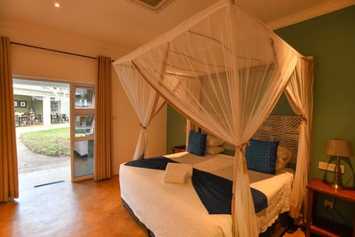 PheZulu Guest Lodge, Room