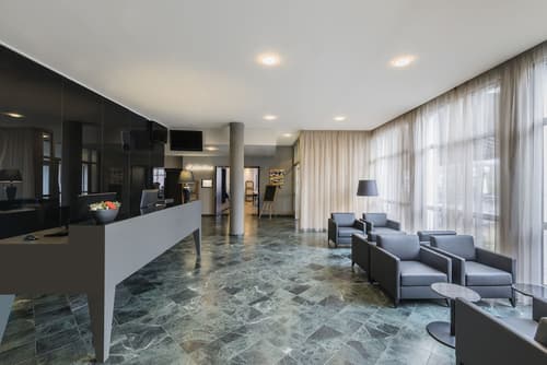 NH Collection Prague, Lobby