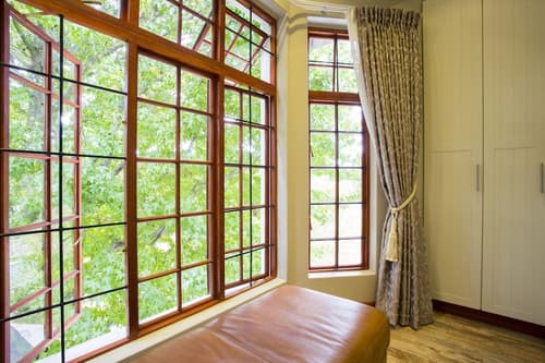 The Browns' Luxury Guest Suites, Room