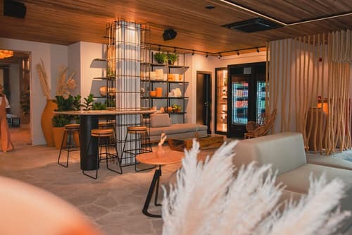 Pauli Boutique Hotel, Reception