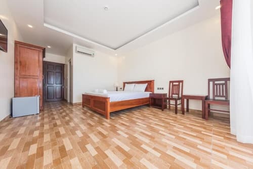 Phuong Binh House, Room