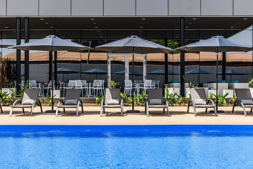 Hotel Ceiba Bissau, Outdoor pool