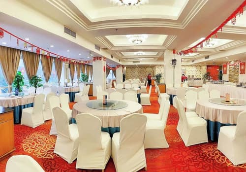 Milky Way Hotel Chongqing, Restaurant