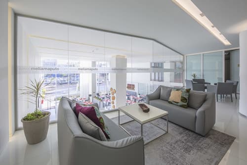 Melia Maputo Sky, Lobby sitting area