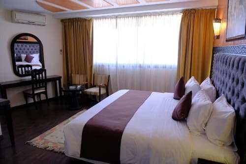 Hotel Washington, Room