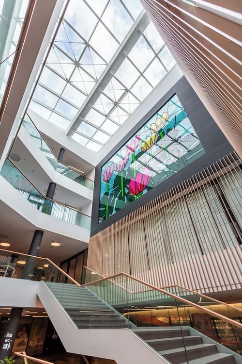 Hotel Academia, Interior entrance