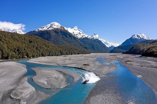 The Headwaters Eco Lodge, Boating