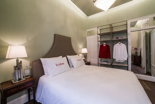 Dare Lisbon House, Room