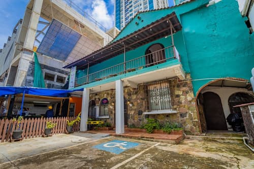 Hostel the pod 33, Interior detail