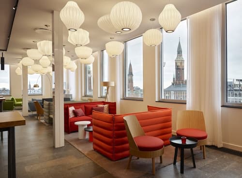 citizenM Copenhagen Radhuspladsen, Lobby sitting area