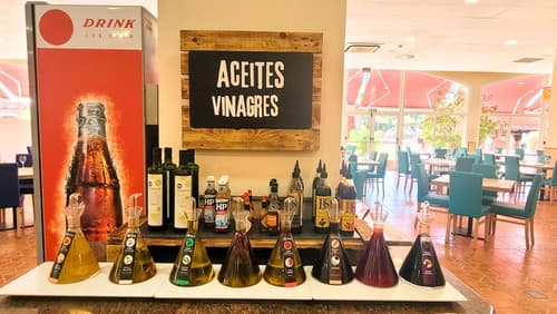 Ohtels La Hacienda, Restaurant