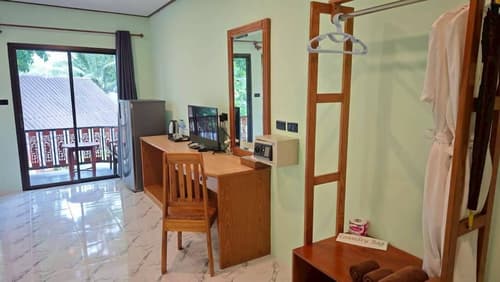 Dong Talay Lipe Beach Resort, Room