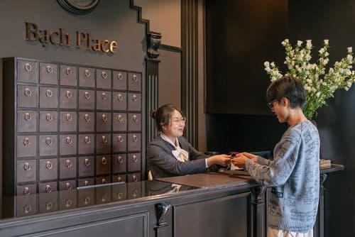 Bach Place Dalat, Reception