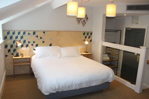 The Tilman, Primary image