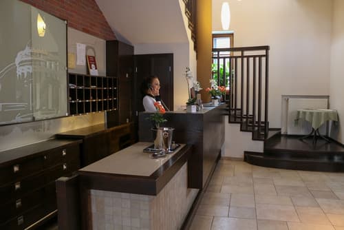 Bazilika alatt Panzió, 