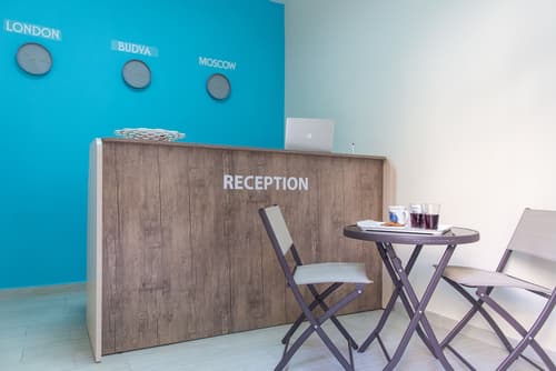 Villa DiEden, Check-in/check-out kiosk