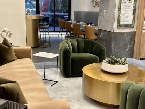 Concorde Hotel New York, Reception