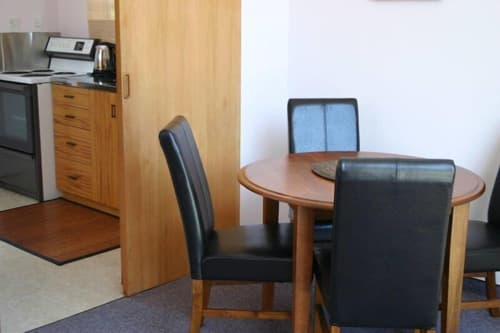 Apostles View Motel, In-room dining