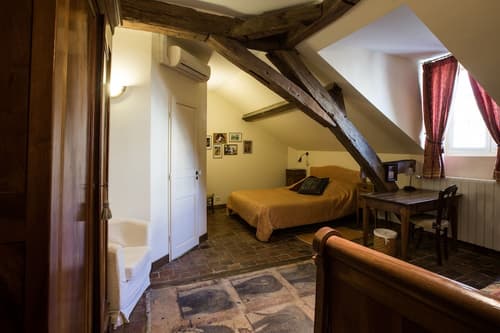 La Rochelière, Room