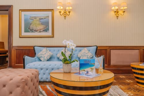 Muthu Fort William Hotel, Lobby lounge