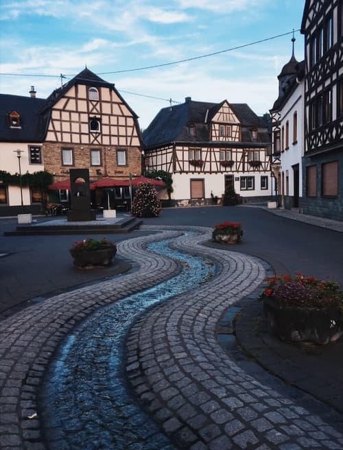 Hotel Simonis, City view from property