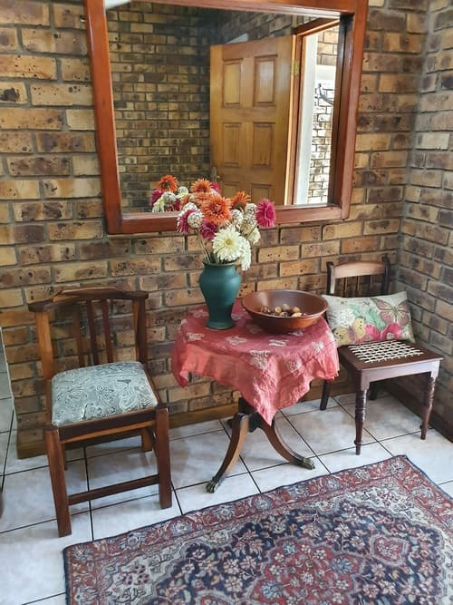 Shingalana Guest House, Lobby sitting area