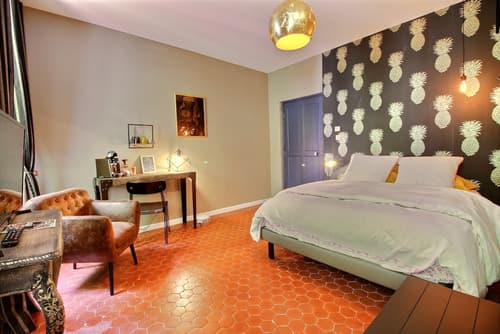 Effets Personnels, Room