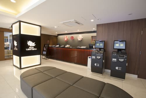 Hotel Lantana Osaka, Reception