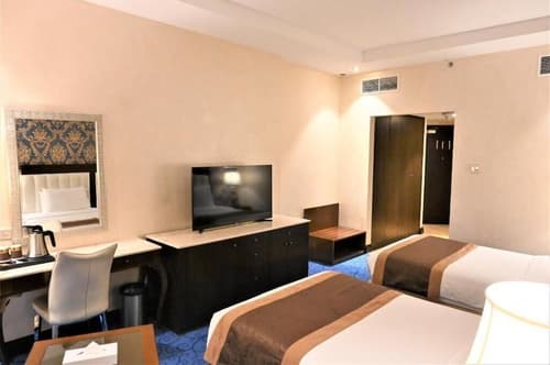 Crystal Plaza Al Majaz Hotel, Room