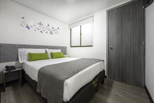 Ayenda 1024 Agora Inn, Room