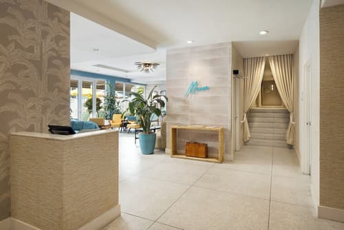 Hotel Continental Miami Beach, Tapestry Collection by Hilton, Lobby
