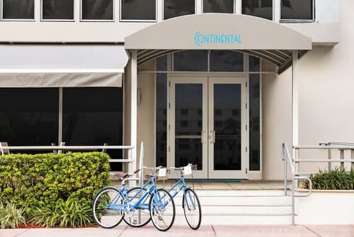 Hotel Continental Miami Beach, Tapestry Collection by Hilton, Bicycling