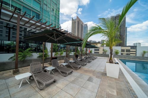 St. Giles Boulevard Hotel, Outdoor pool