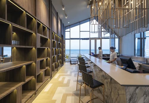 U Jomtien Pattaya, Lobby sitting area