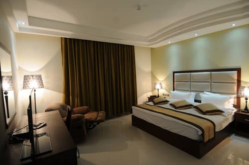 Tetra Tree Hotel, Room