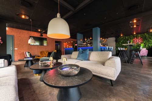 Centrum Hotel, Lobby lounge