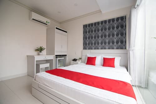 Bin Bin Hotel 4 - Near Sunrise City D7, Room