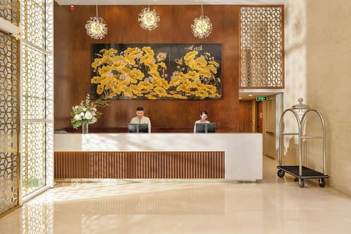 T-Ritz Saigon Hotel & Apartment, Reception