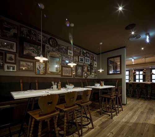 Marias Platzl, Restaurant